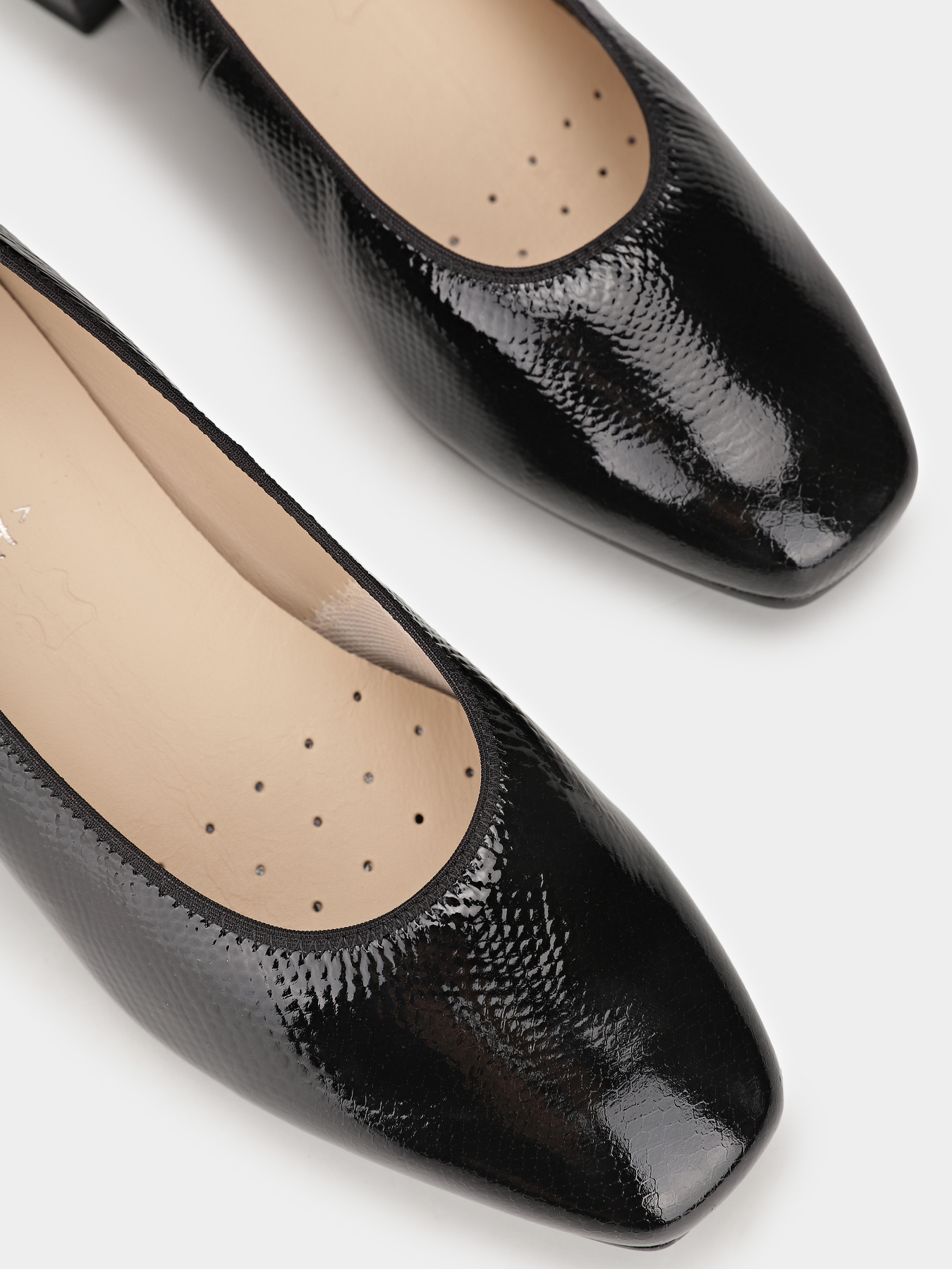 Туфлі Caprice модель 9-22303-43-030 Фото