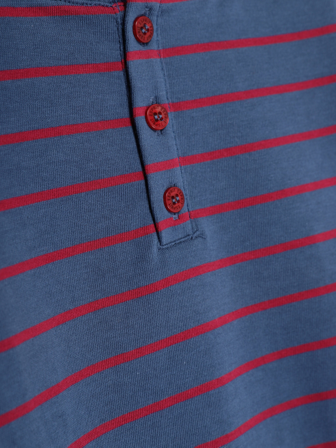 Лонгслив Esprit модель 7040941008_т.синій з червоним Фото