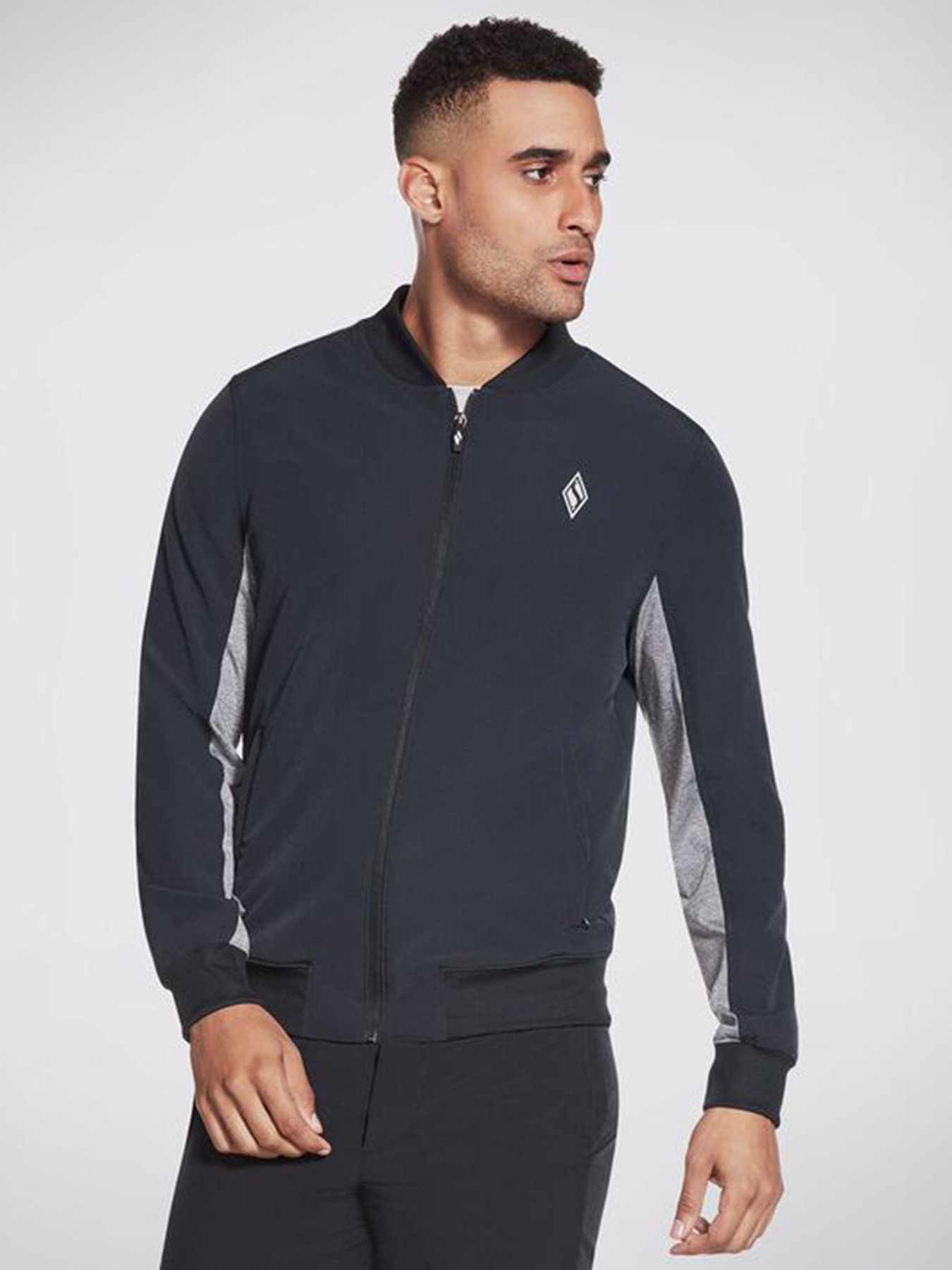 Кофта спортивная Skechers GOWALK Wear модель M1JA126 BLK Фото