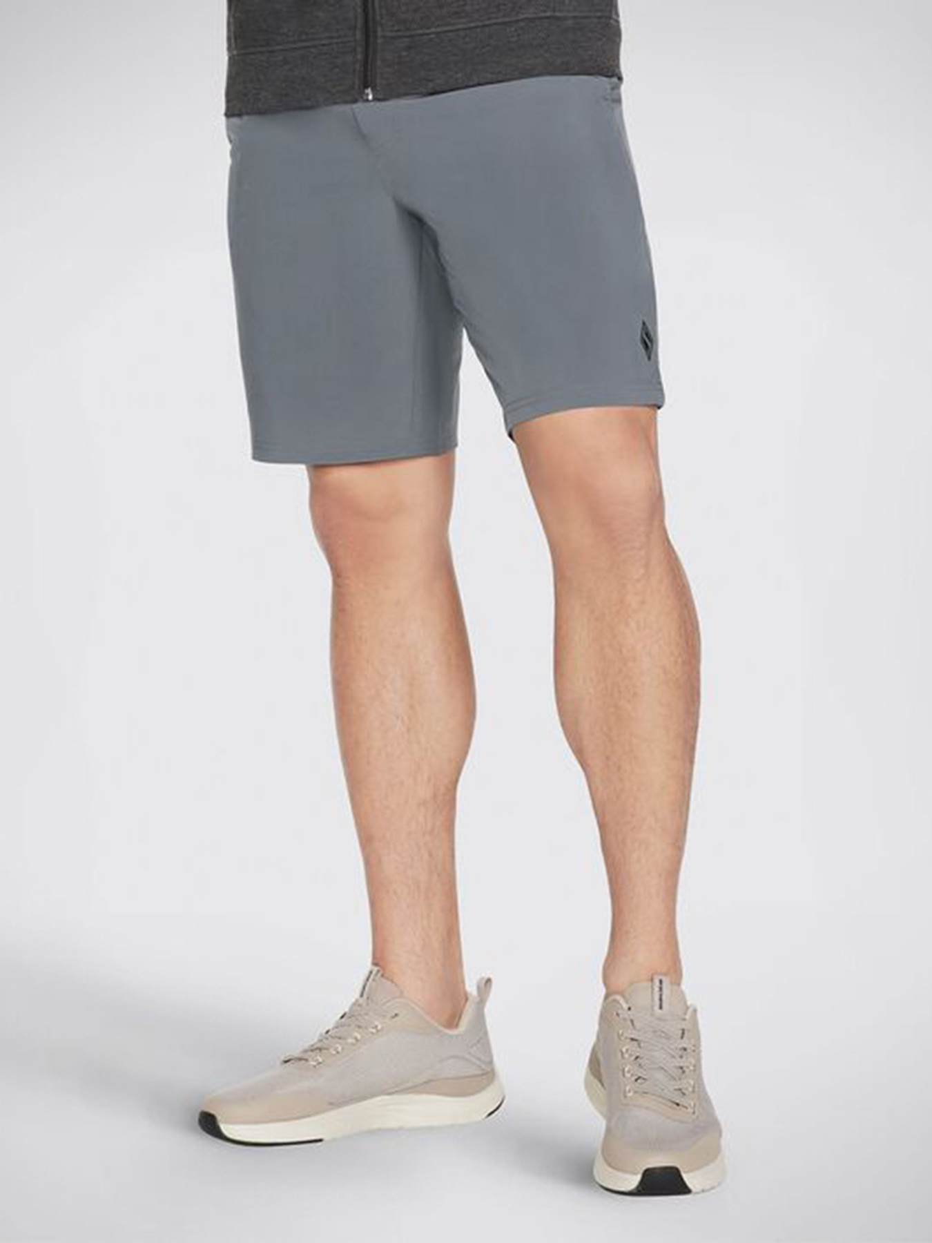 Шорти спортивні Skechers MOVEMENT 7" SHORT II модель M01SH18B DKGY Фото