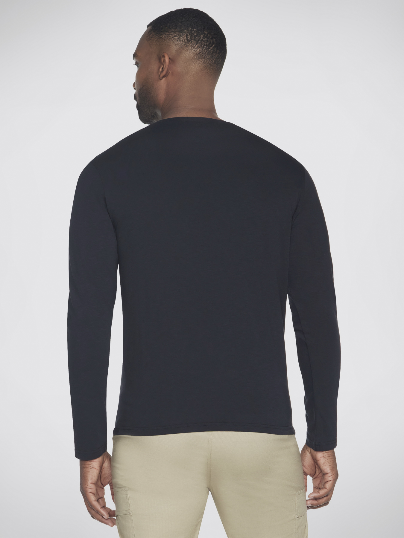 Лонгслів Skechers Skech-Breeze Slub L/S Henley модель LT48 BLK Фото