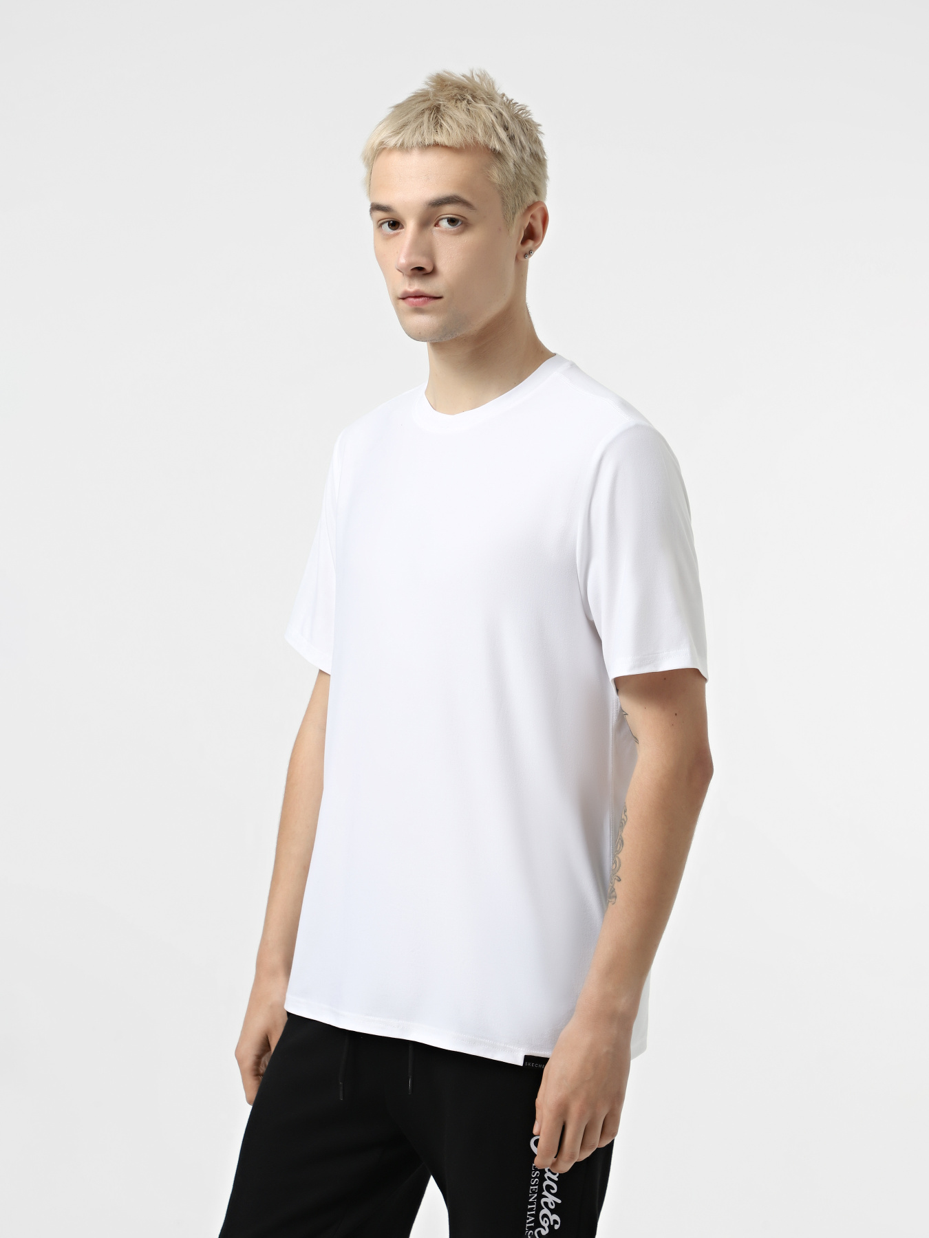 Футболка Skechers Go Dri All Day модель TS107B WHT Фото