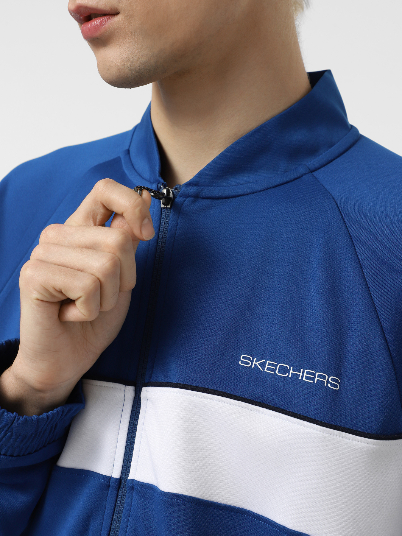 Спортивная кофта Skechers Premier Track модель JA161 RYL Фото