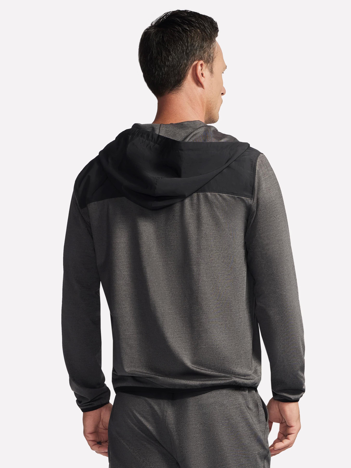 Спортивная кофта Skechers модель JA319HK BKCC Спортивная кофта Skechers модель JA319HK BKCC Фото