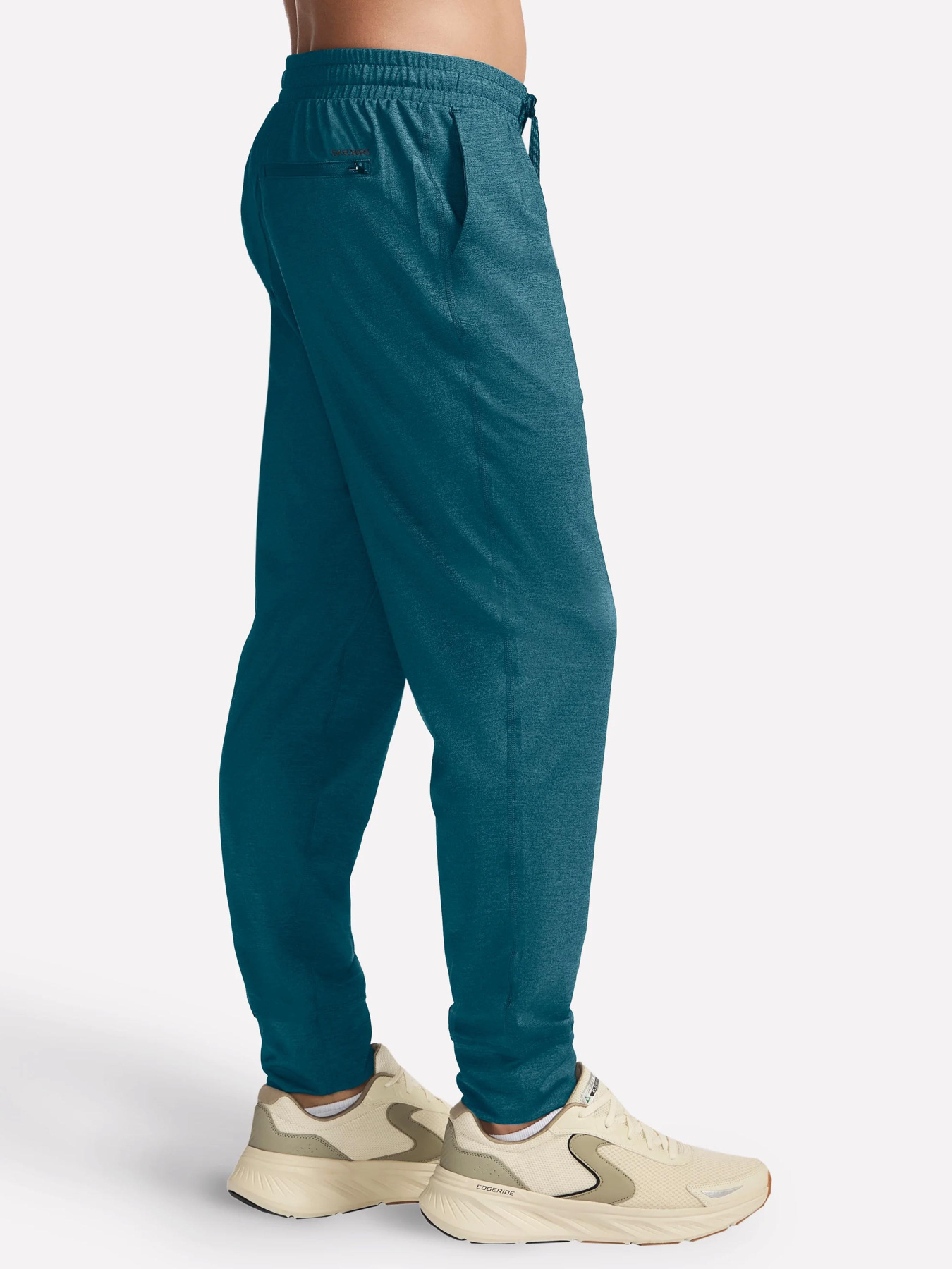 Джоггеры Skechers Harry Kane Weekend Performance модель PT262HK CCTL Фото