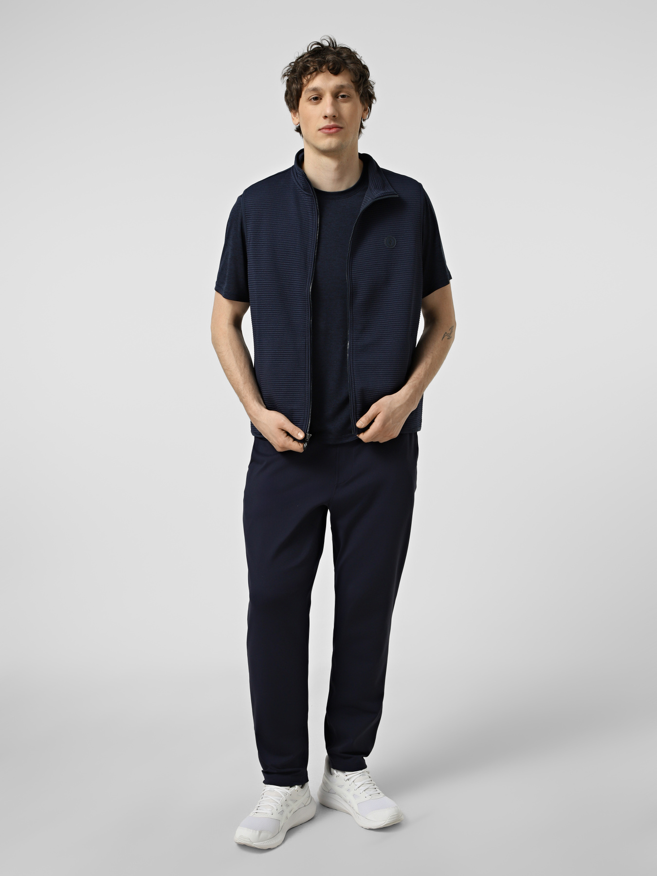 Жилет Skechers модель JA249 CCNV Фото