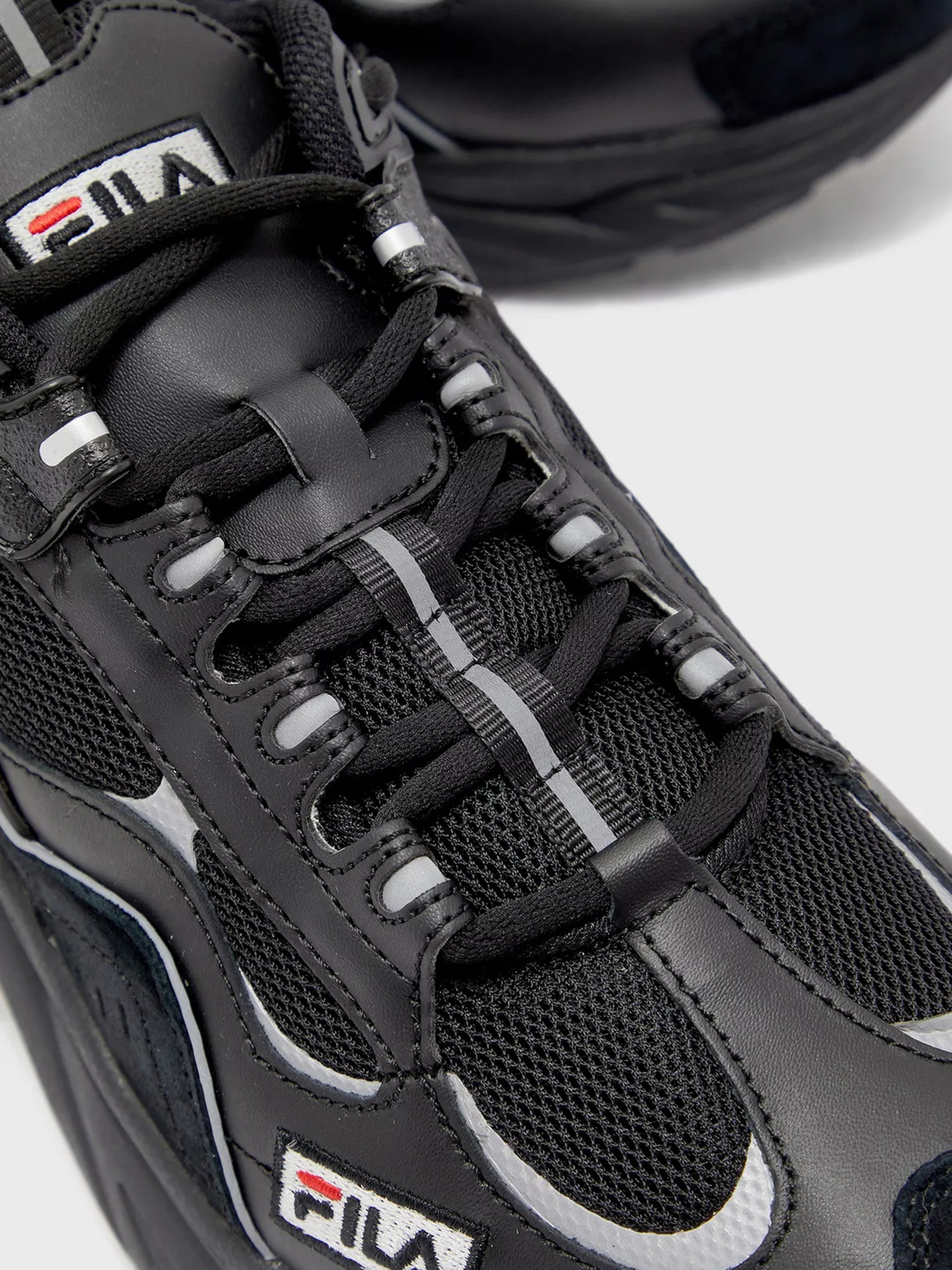 Кросівки FILA TRIGATE PLUS модель 1RM01216-009 Кросівки FILA TRIGATE PLUS модель 1RM01216-009 Фото
