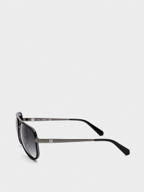 Сонцезахисні окуляри GUESS модель GUESS GU6977 05B 59 Сонцезахисні окуляри GUESS модель GUESS GU6977 05B 59 Фото