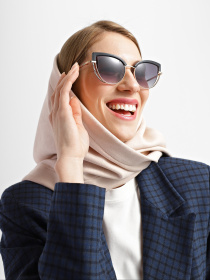 Сонцезахисні окуляри GUESS модель GUESS GU7622 01B 54 Фото