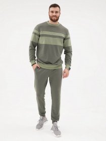 Спортивний костюм ISSA Plus модель GN-428_оливковый Фото