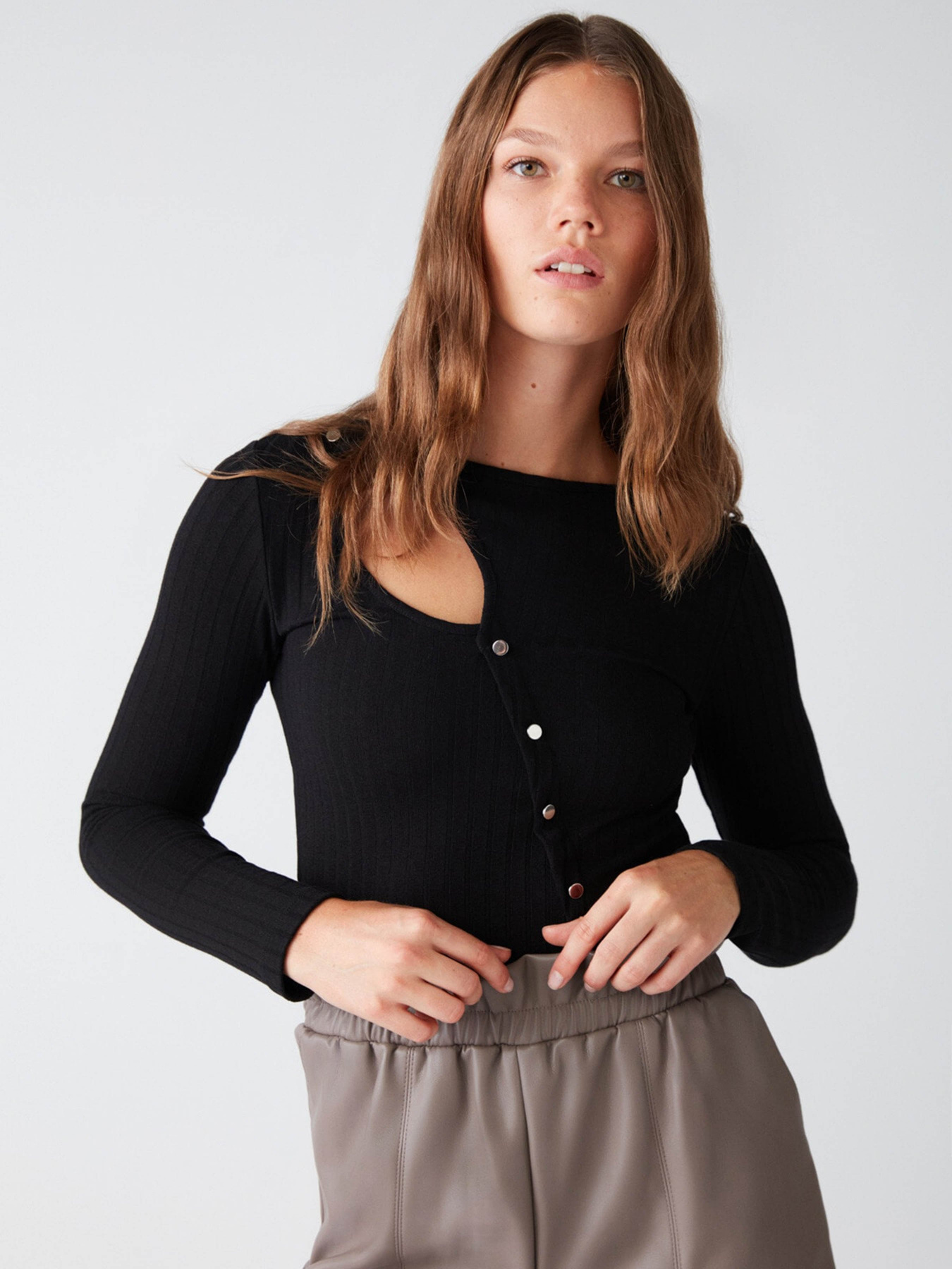 Лонгслів Grimelange Violeta Модель VIOLETA01092022/Black Фото