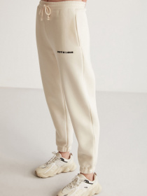 Джогери Grimelange Carroline модель CARROLINE01042023/Vanilla Джогери Grimelange Carroline модель CARROLINE01042023/Vanilla Фото