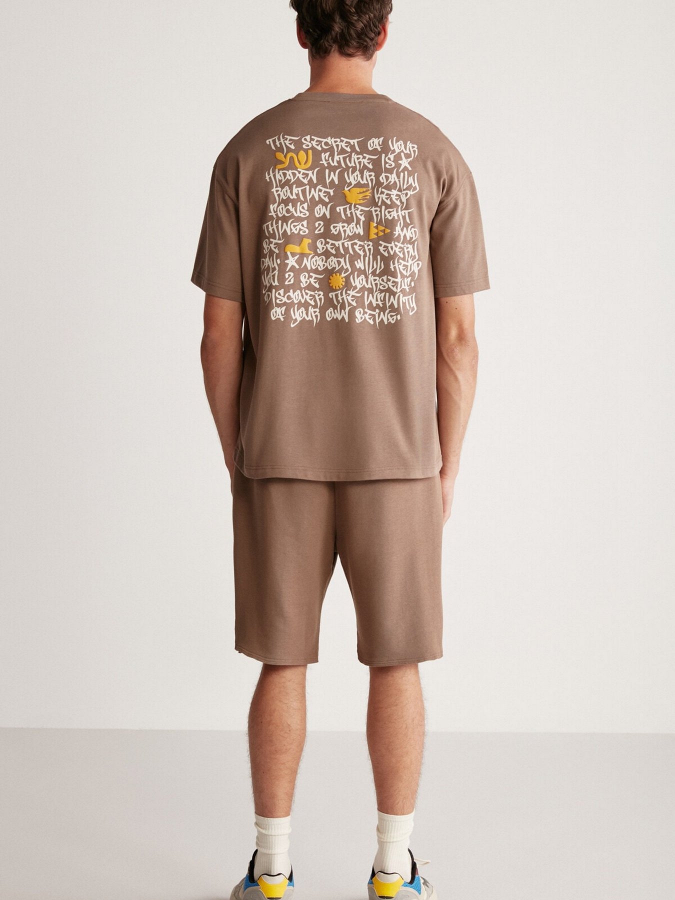 Шорты Grimelange Dustin модель DUSTIN01042023/Brown Фото