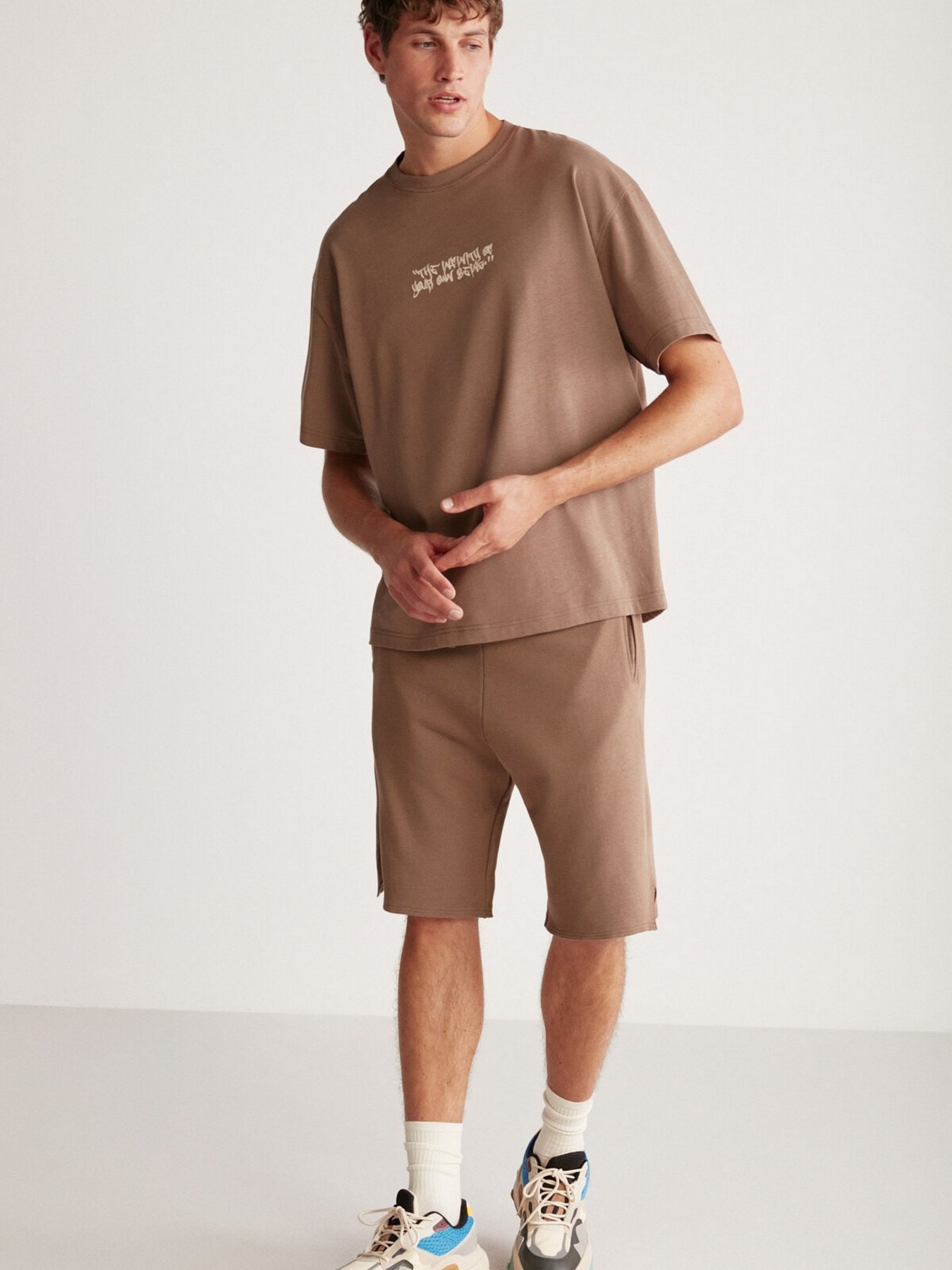 Шорты Grimelange Dustin модель DUSTIN01042023/Brown Фото