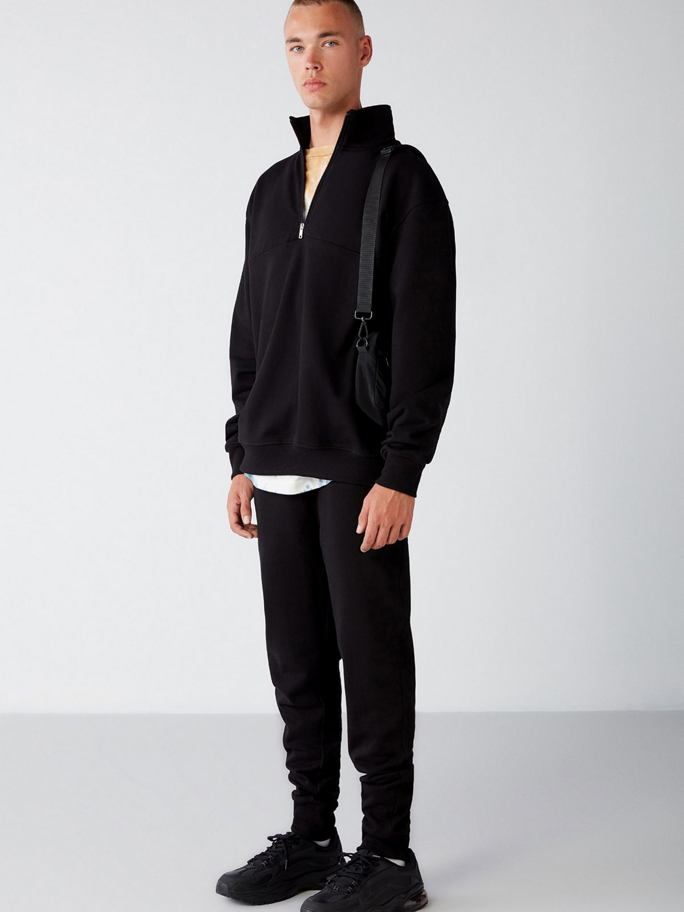 Кофта Grimelange Frame Модель FRAME01092022/Black Фото