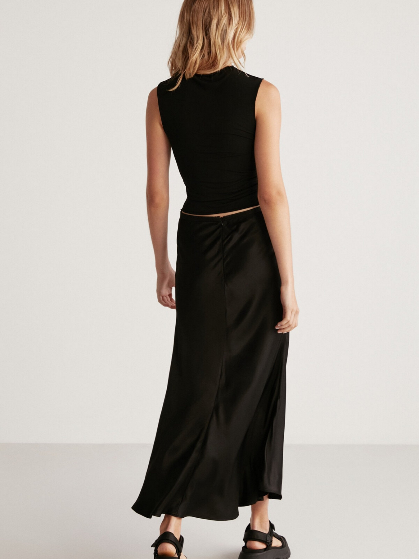 Топ Grimelange Ginny модель GINNY01042023/Black Фото