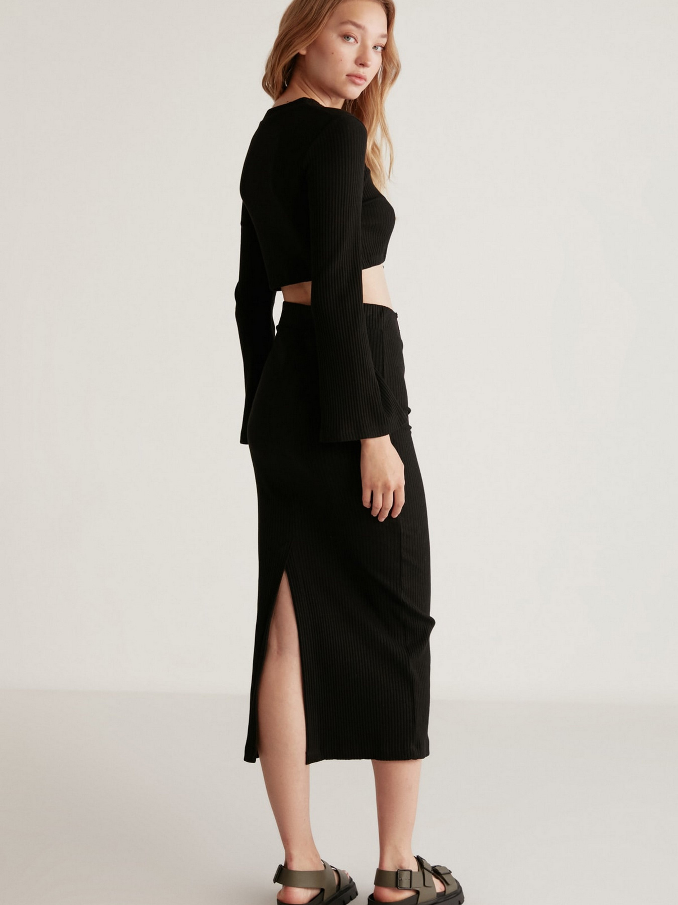 Спідниця міді Grimelange Lauren модель LAUREN01042023/Black Фото