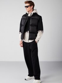 Утепленный жилет Grimelange Lennon модель LENNON01092022/Black Фото