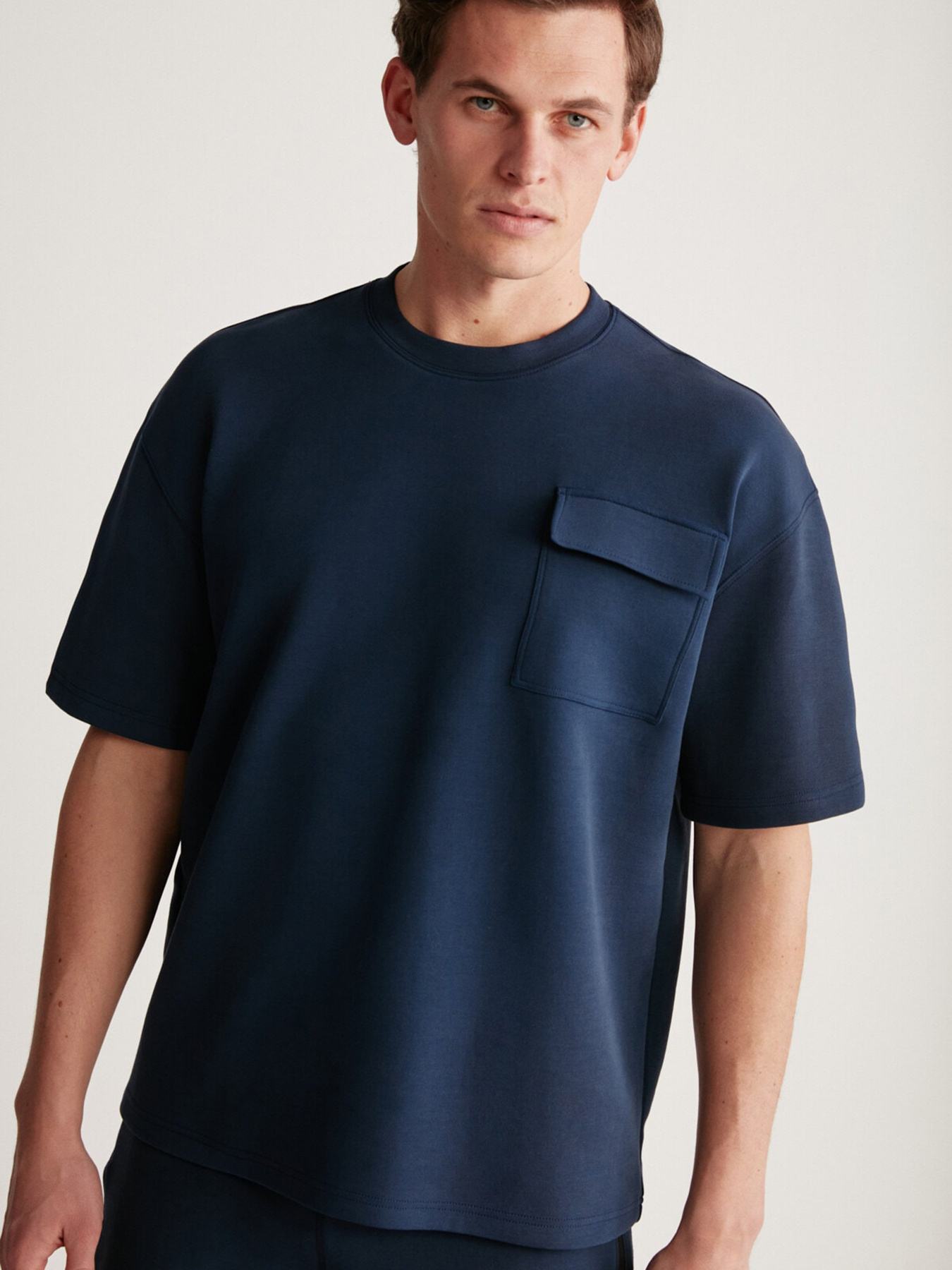 Футболка Grimelange Artur модель ARTUR01042023/Navy Blue Футболка Grimelange Artur модель ARTUR01042023/Navy Blue Фото