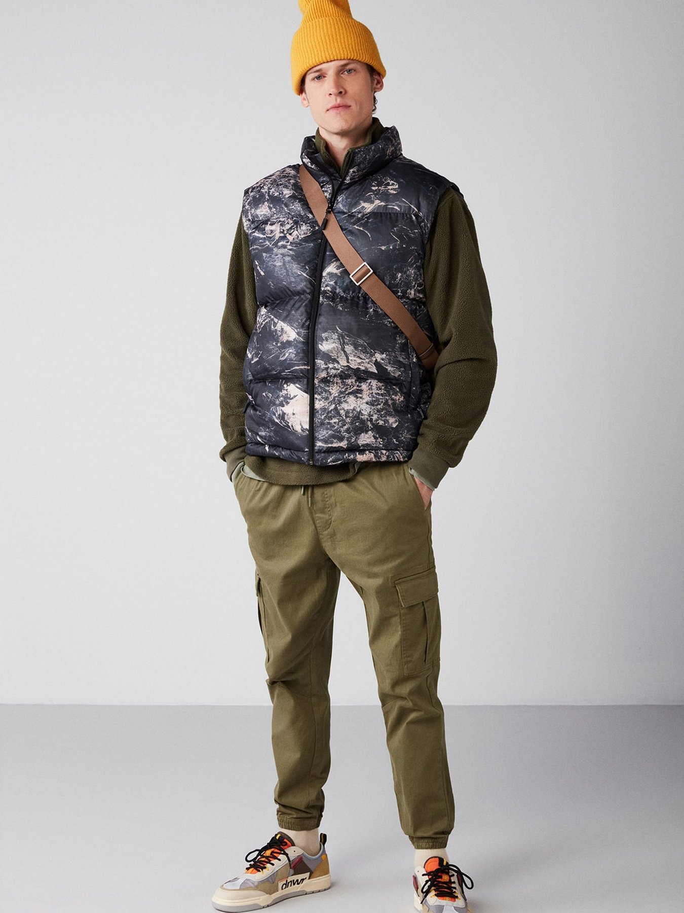 Жилет з утеплювачем Grimelange Lennon модель LENNON01092022/Multicolor Фото