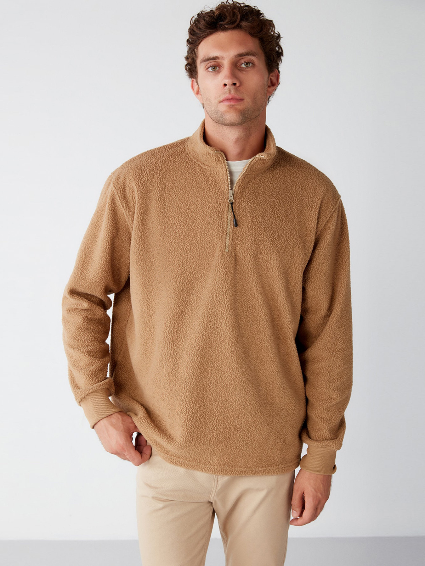 Кофта Grimelange Matt модель MATTS01092022/Brown Фото