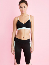 Легінси Gisela модель 46012 Жіночі легінси-черный Легінси Gisela модель 46012 Жіночі легінси-черный Фото