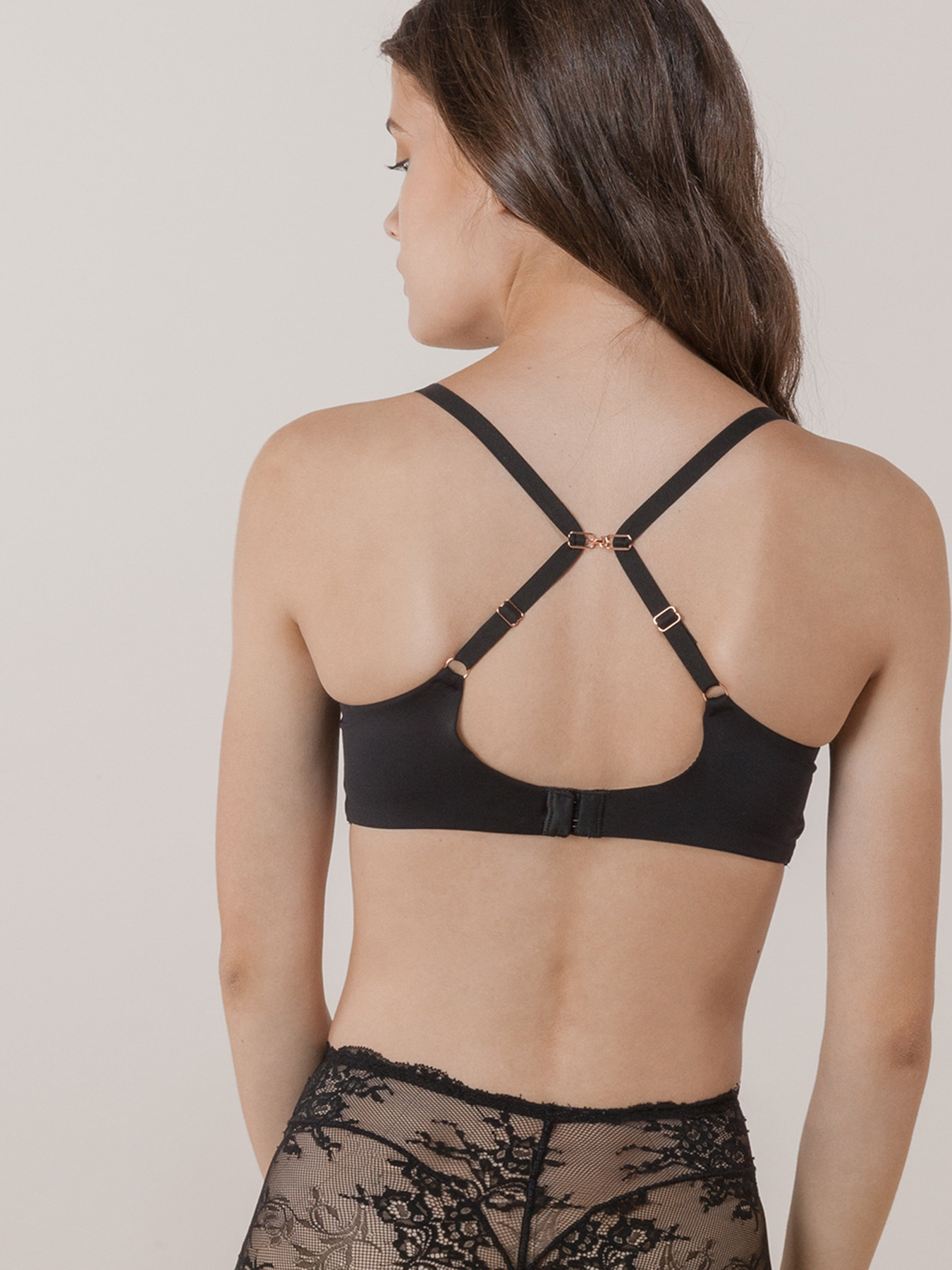 Бюстгальтер Gisela модель 360 Бюстгальтер-Черный Фото