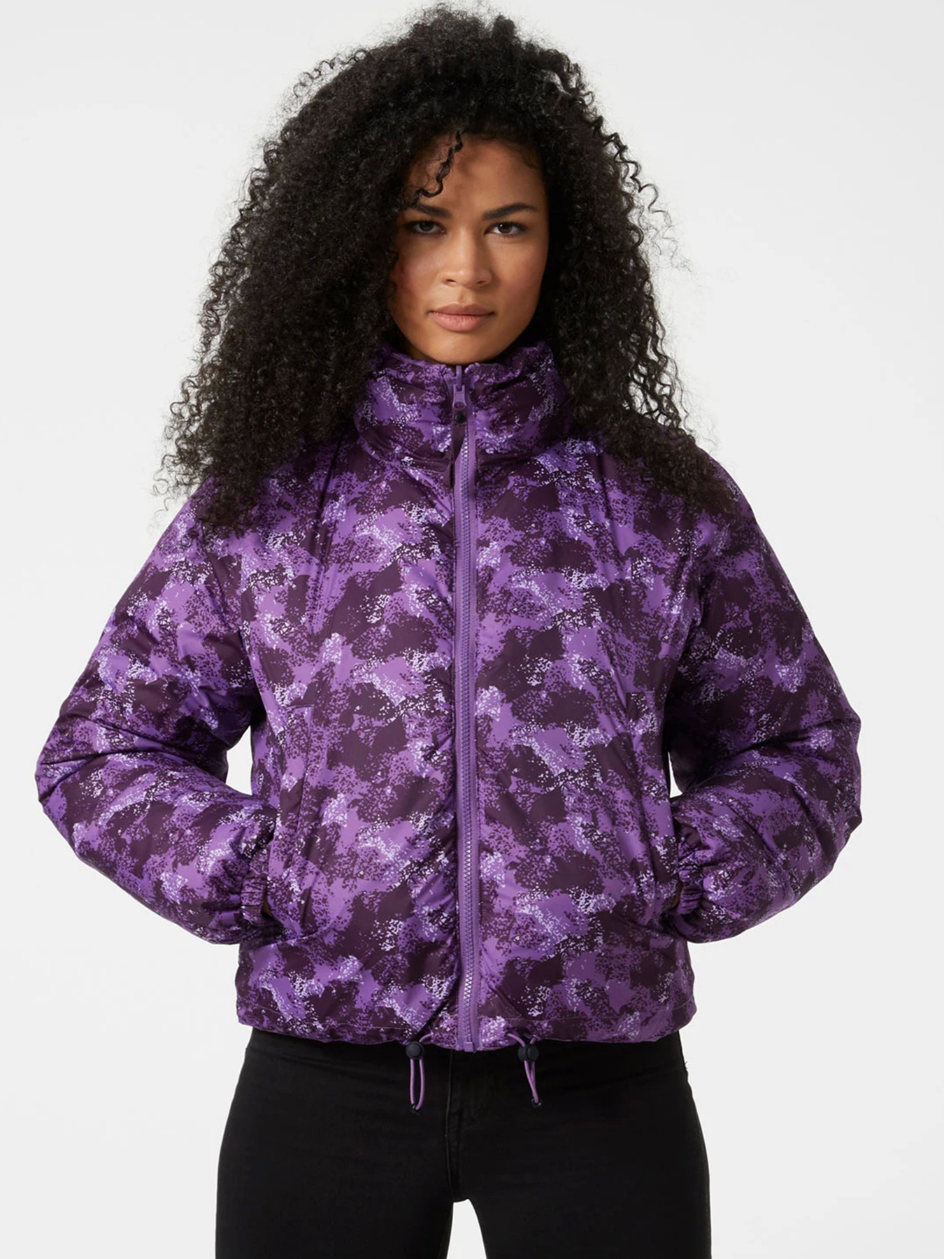 Зимняя куртка Helly Hansen Reversible Puffer модель 53611-678 Фото