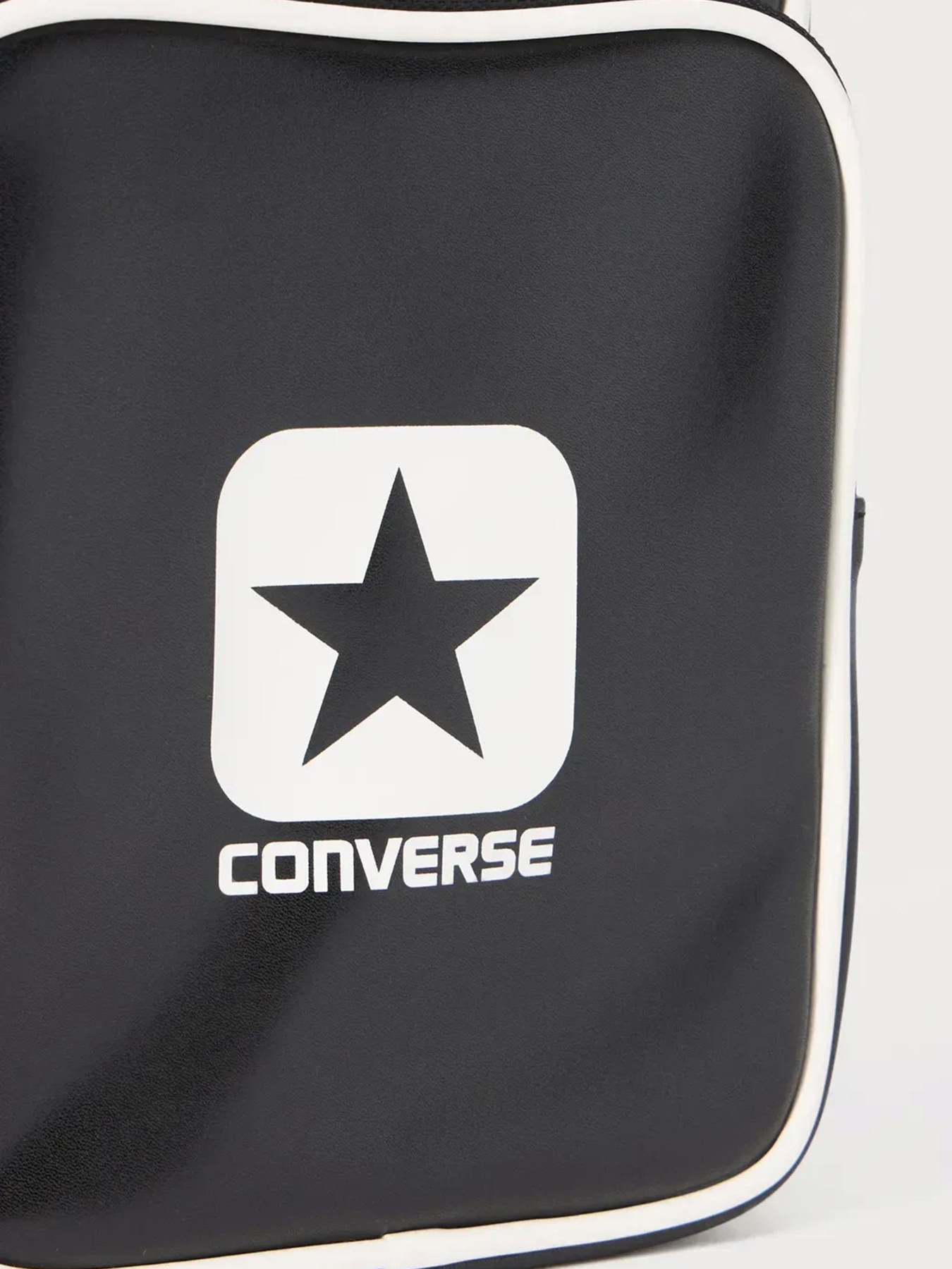 Сумки CONVERSE PERNNIAL FESIVAL модель MA5690-023 Сумки CONVERSE PERNNIAL FESIVAL модель MA5690-023 Фото