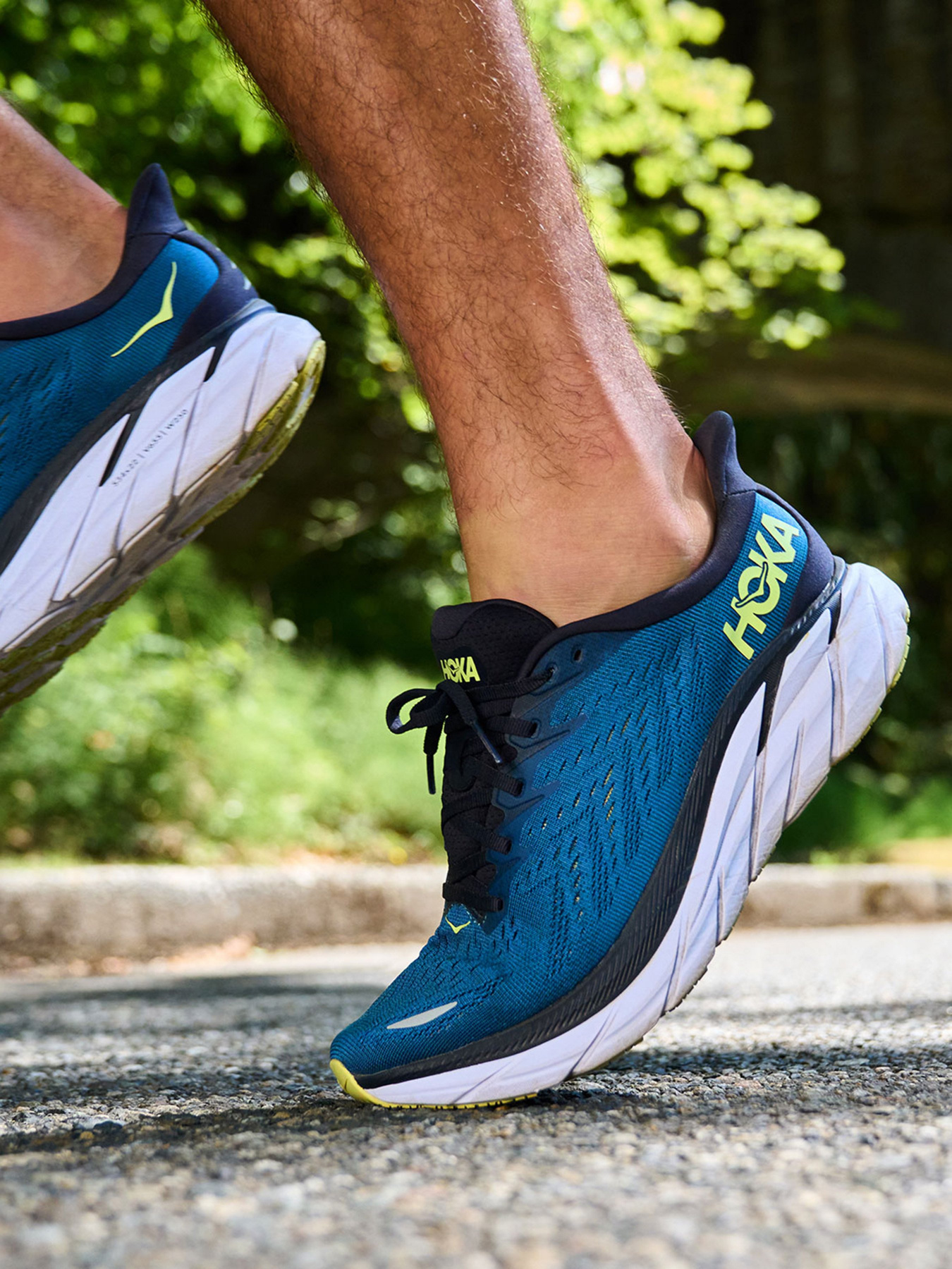 Кросівки для бігу HOKA Clifton 8 модель 1119393-BCBT Фото