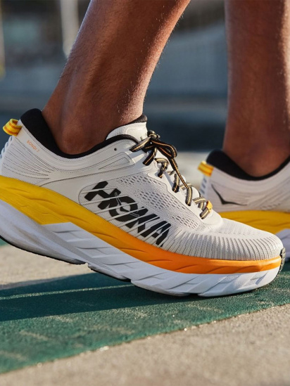 Кросівки для бігу HOKA Arahi 6 модель 1123194-NCBDB — фото 7 - INTERTOP