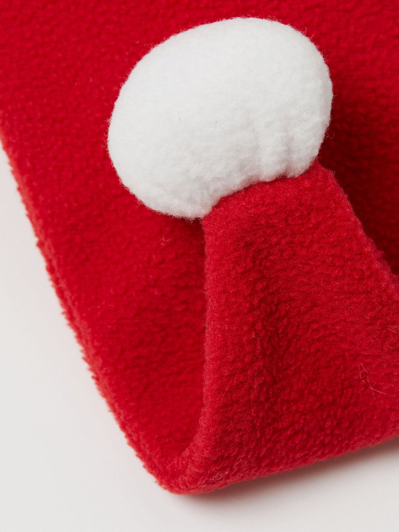 Шапка H&M модель 0798512_червоний з білим Шапка H&M модель 0798512_червоний з білим Фото