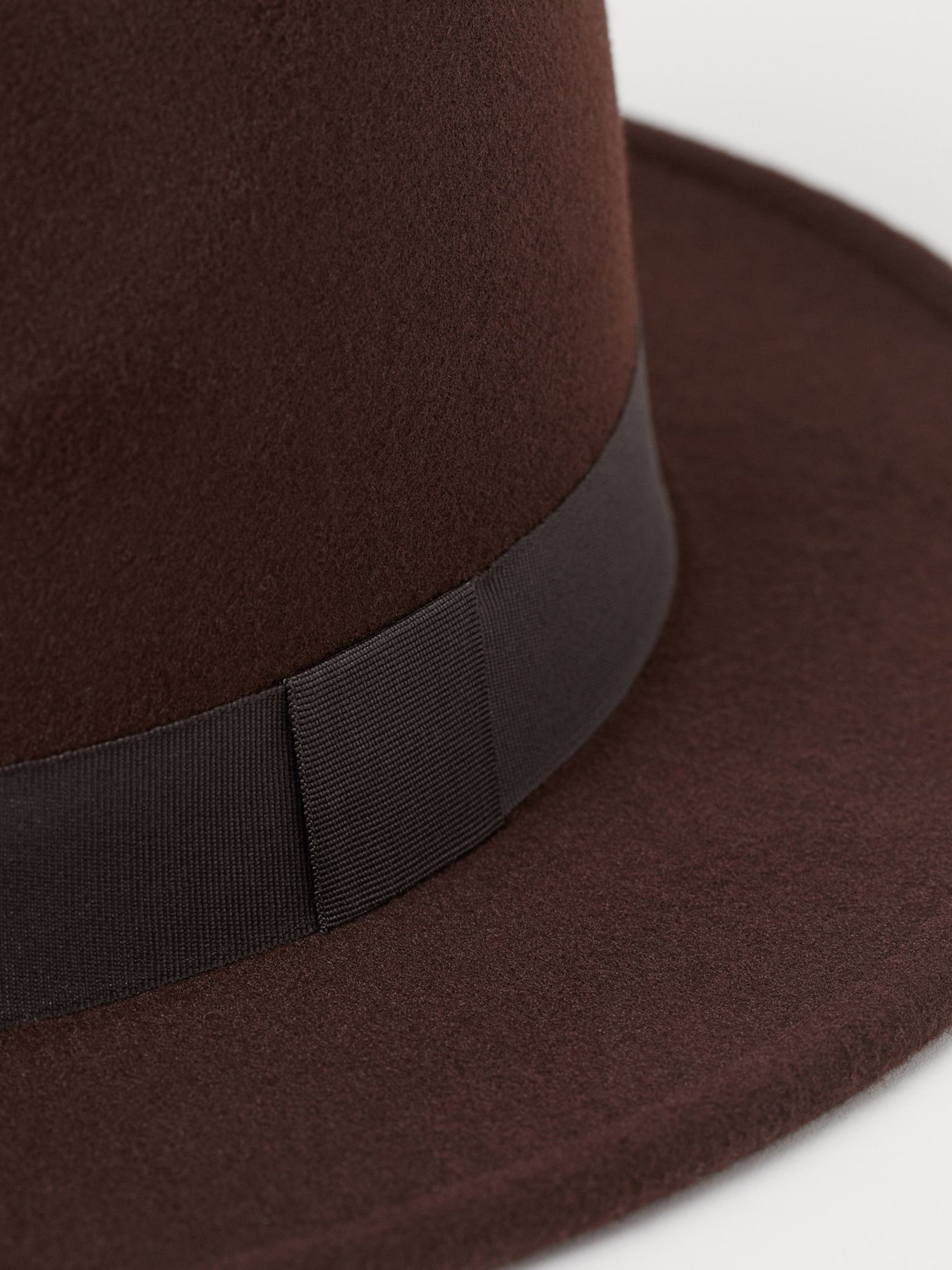 Шляпа H&M модель 0375917_т.коричневий Фото