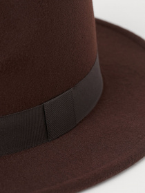 Шляпа H&M модель 0375917_т.коричневий Фото