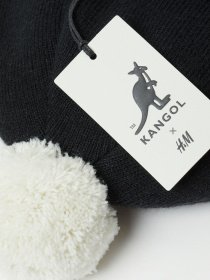 Шапка H&M модель 0942188_чорний з білим Фото