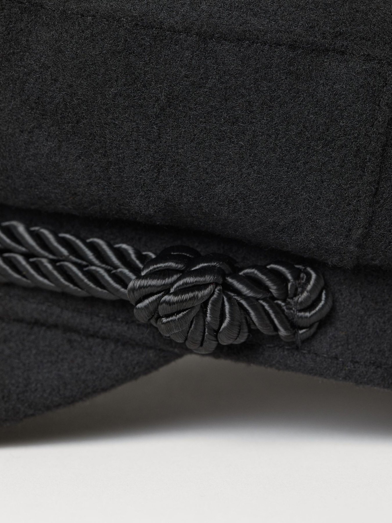 Кепка H&M модель 0682260_чорний Фото