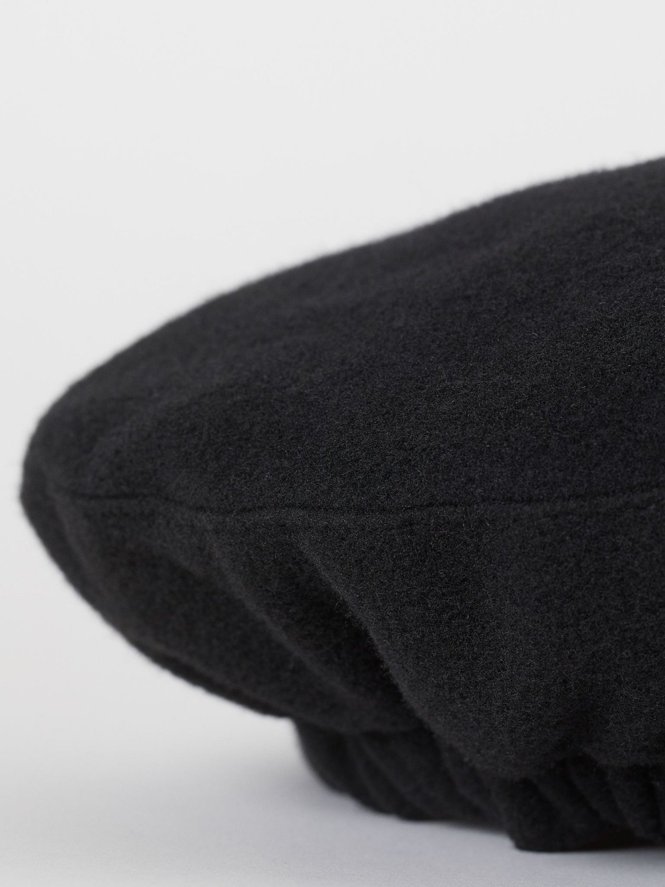 Кепка H&M модель 0754348_комб. Фото