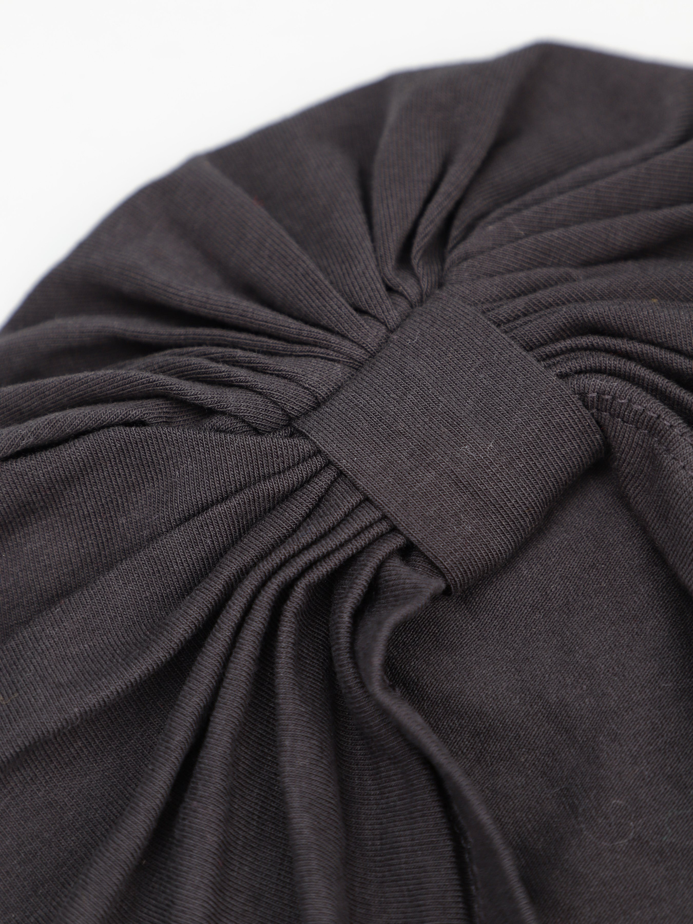 Шапка H&M модель 0869766_чорний Фото