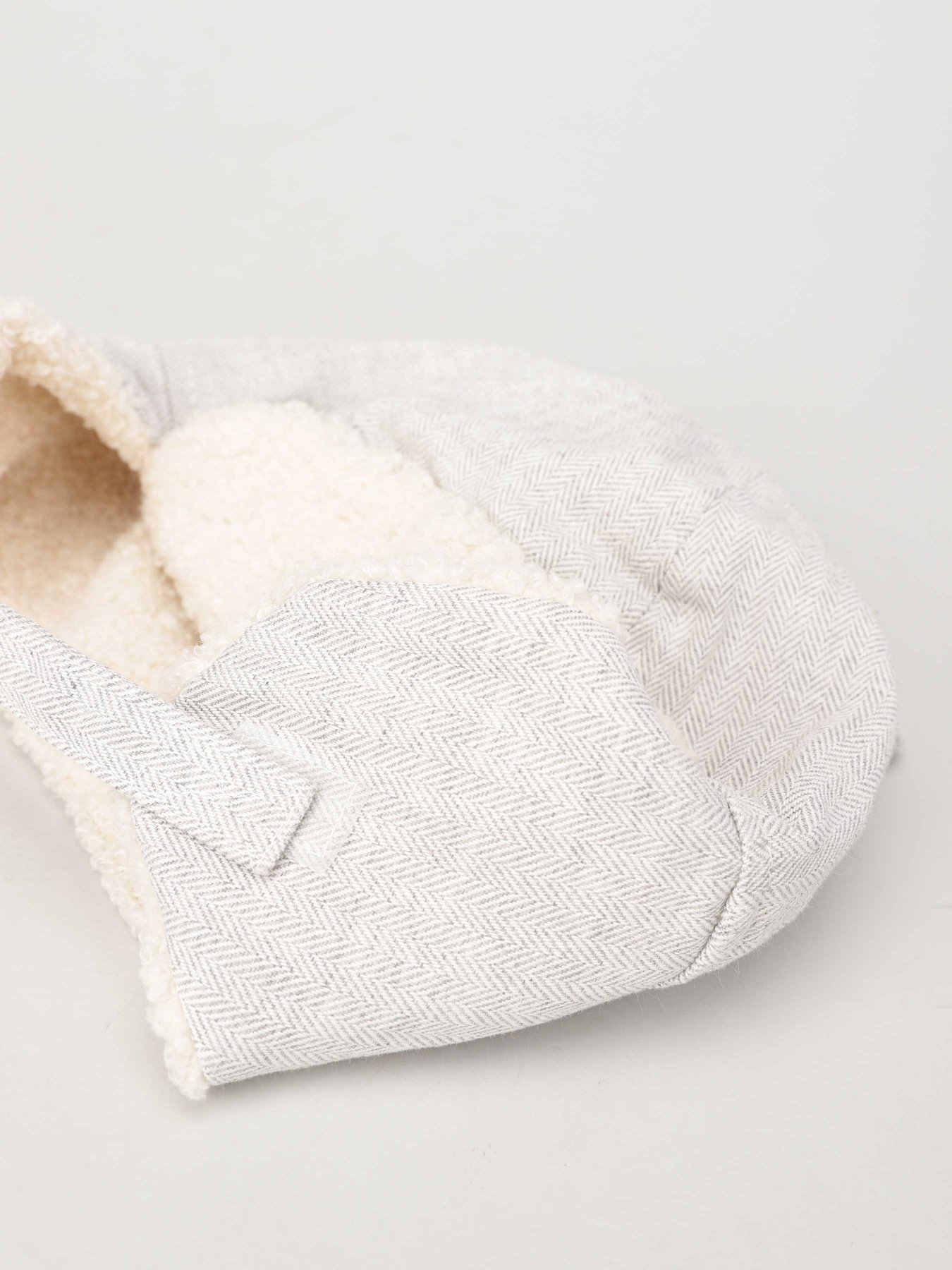 Шапка H&M модель 0896120_с.сірий комб. Фото