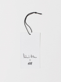 Платок H&M модель 0817192_чорний з с.бежевим Фото