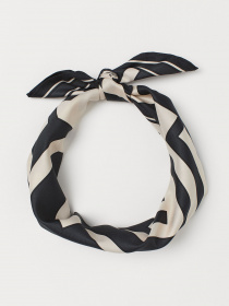 Платок H&M модель 0817192_чорний з с.бежевим Фото