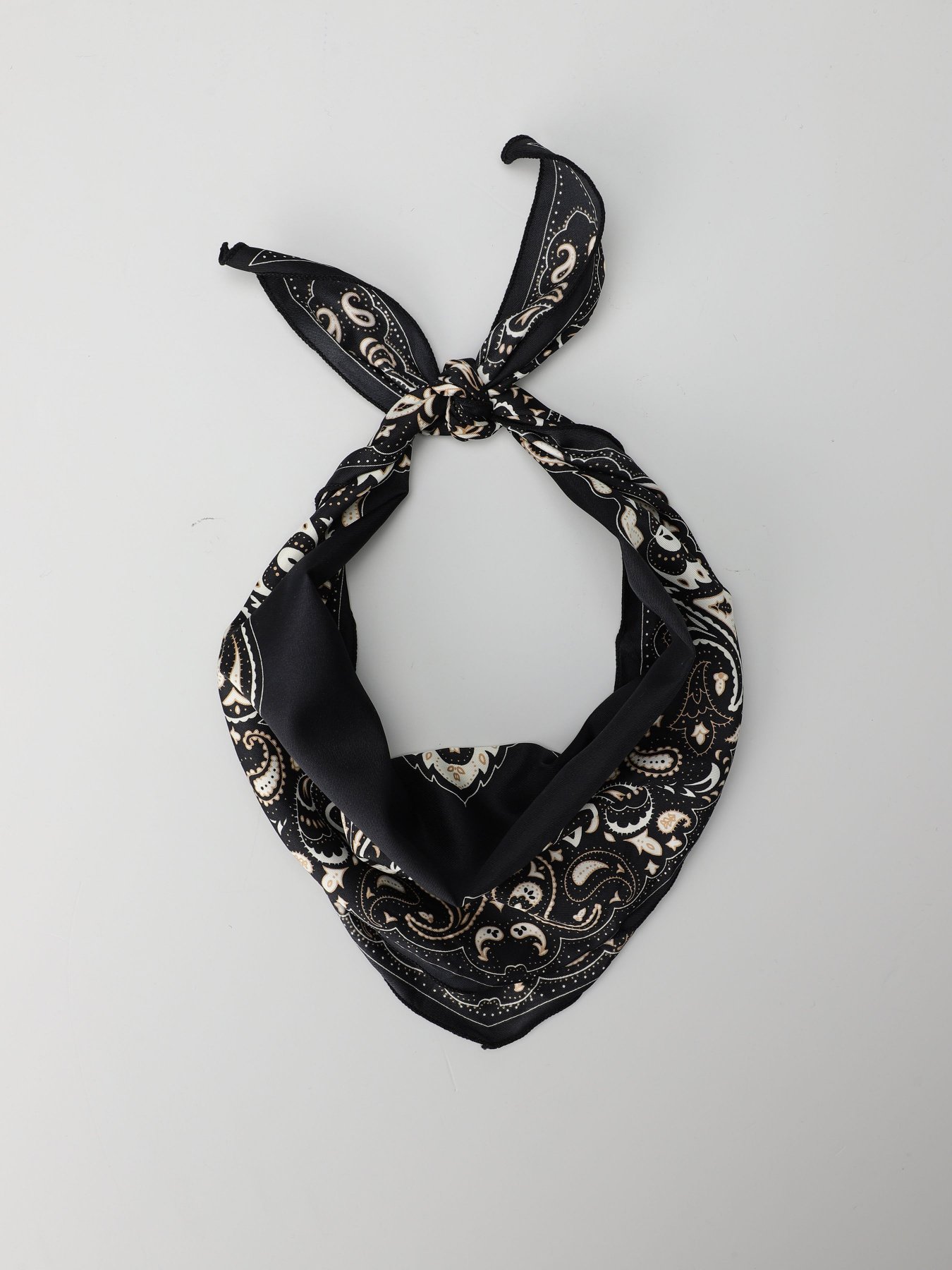 Платок H&M модель 0793185_чорний комб. Фото