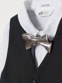 Жилет H&M модель 0830170_чорний Фото