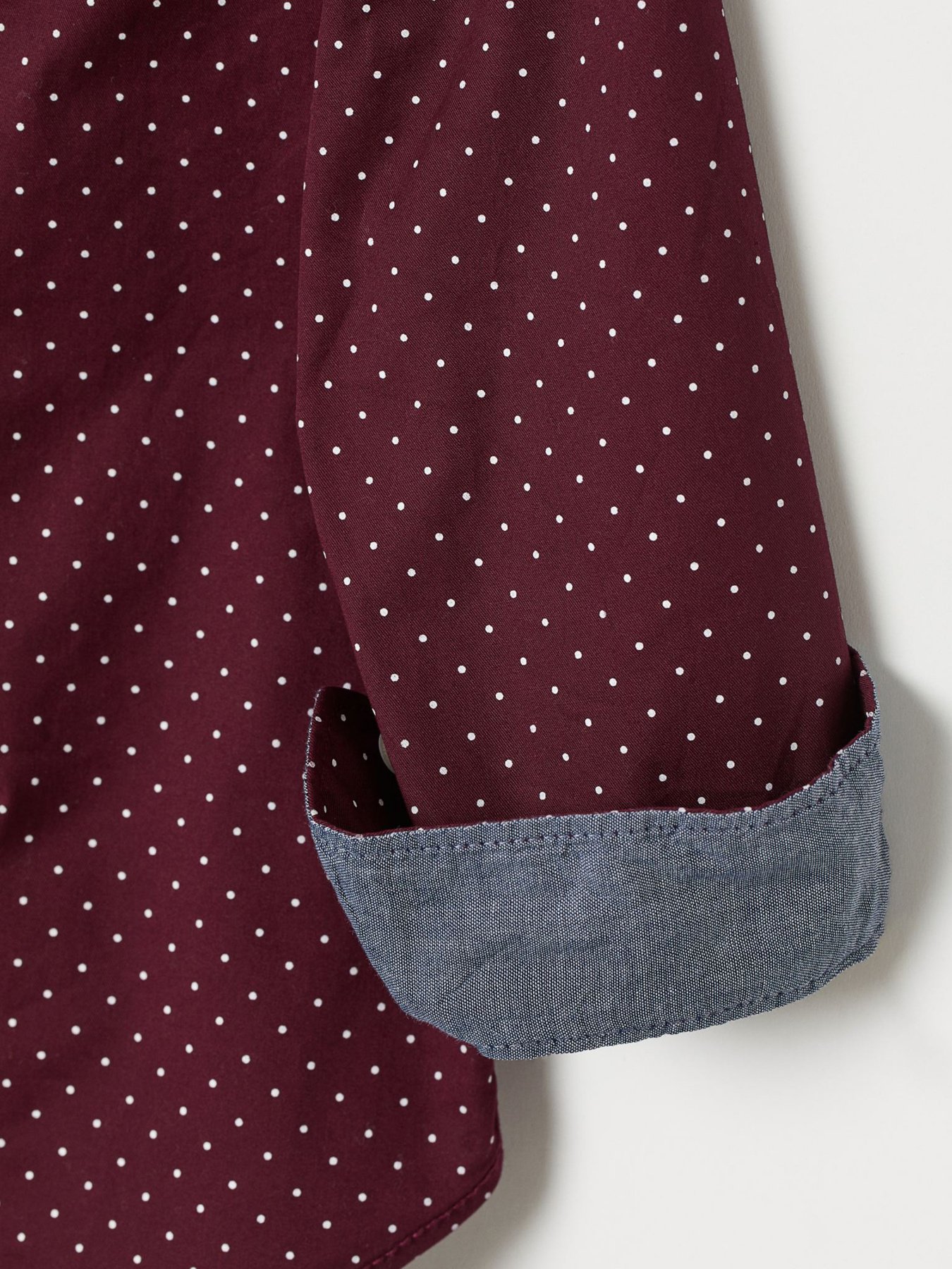 Рубашка H&M модель 0742177_бордовий комб. Фото