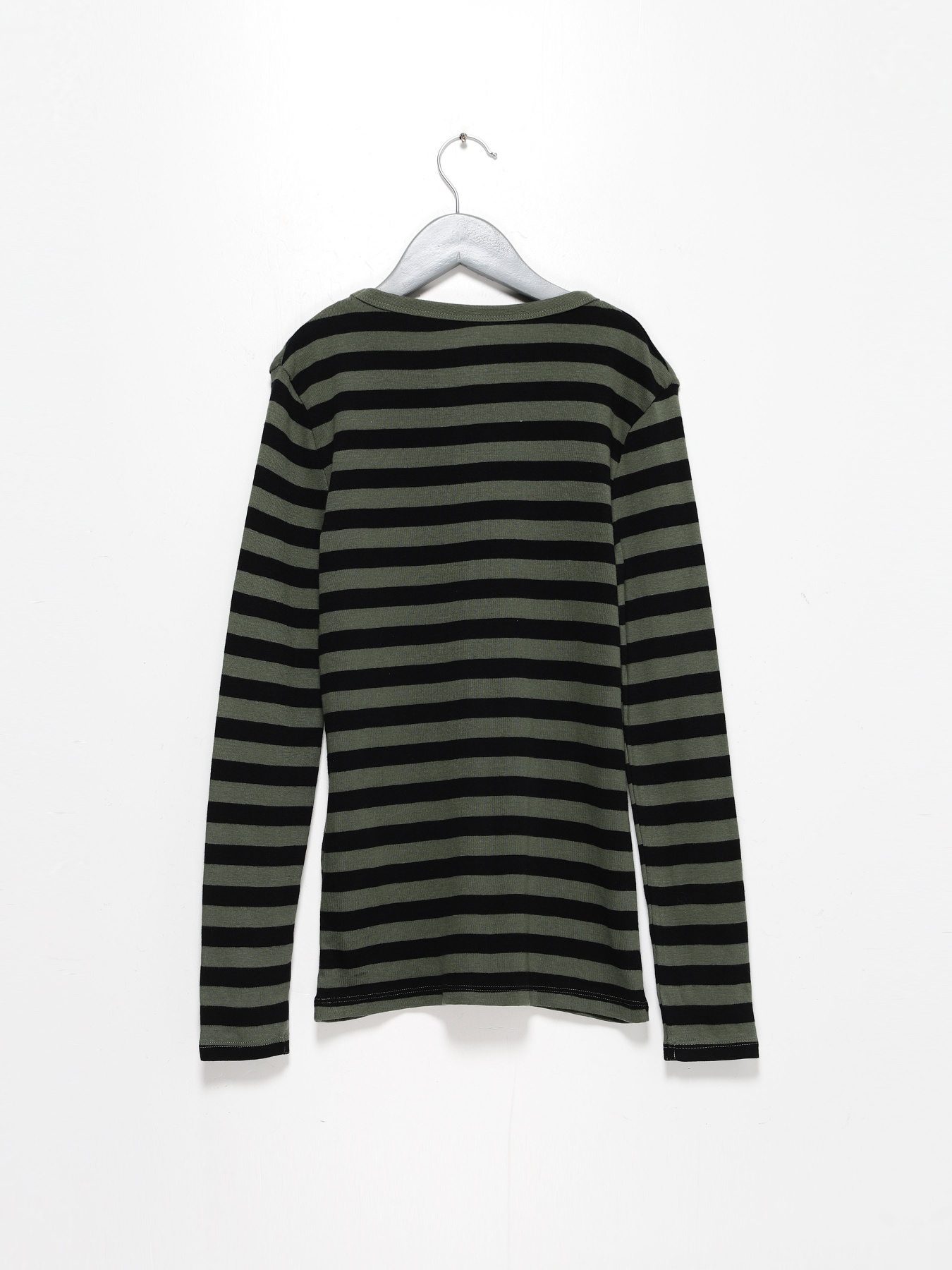 Лонгслів H&M модель 0493836_хакі з чорним Фото