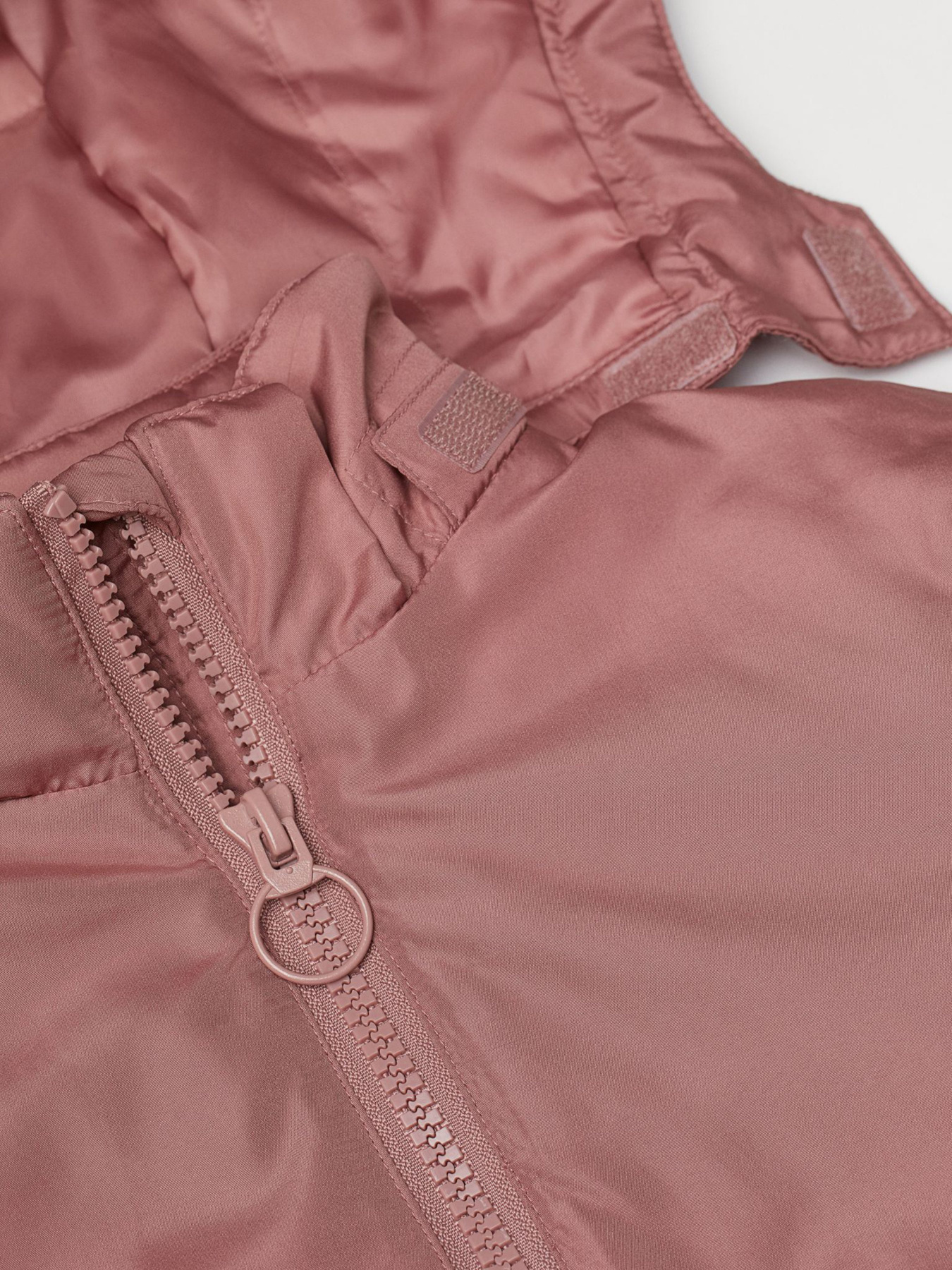 Демісезонна куртка H&M модель 0939263_комб. Фото