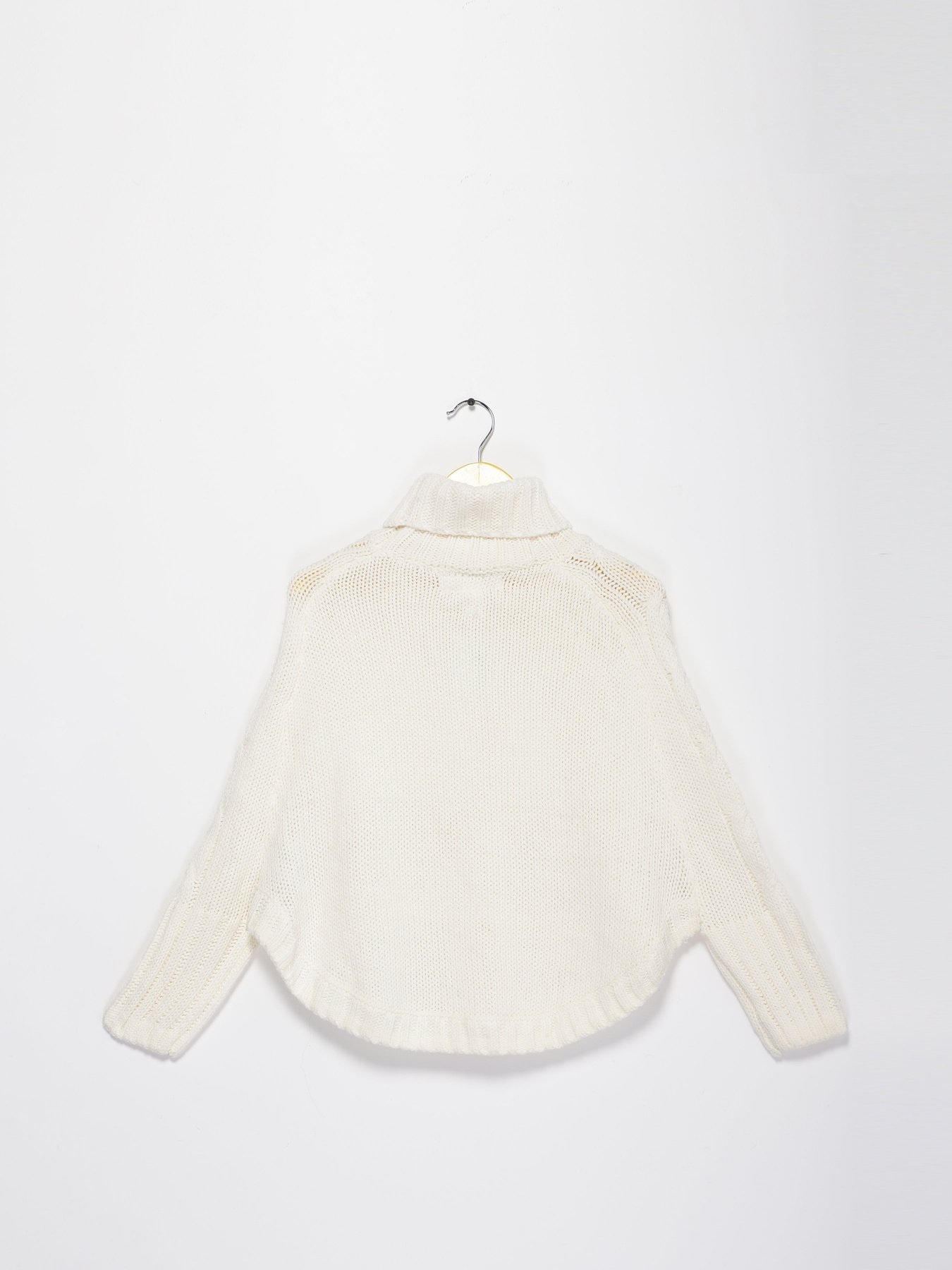 Джемпер H&M модель 0390002_білий Фото