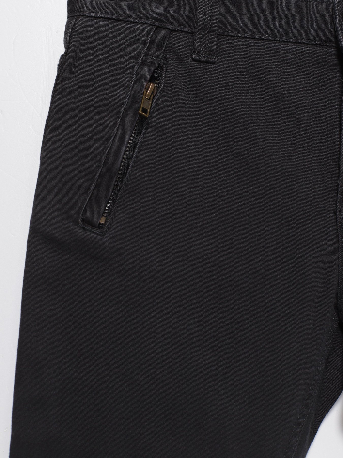 Повседневные штаны H&M модель 0444115_чорний Фото