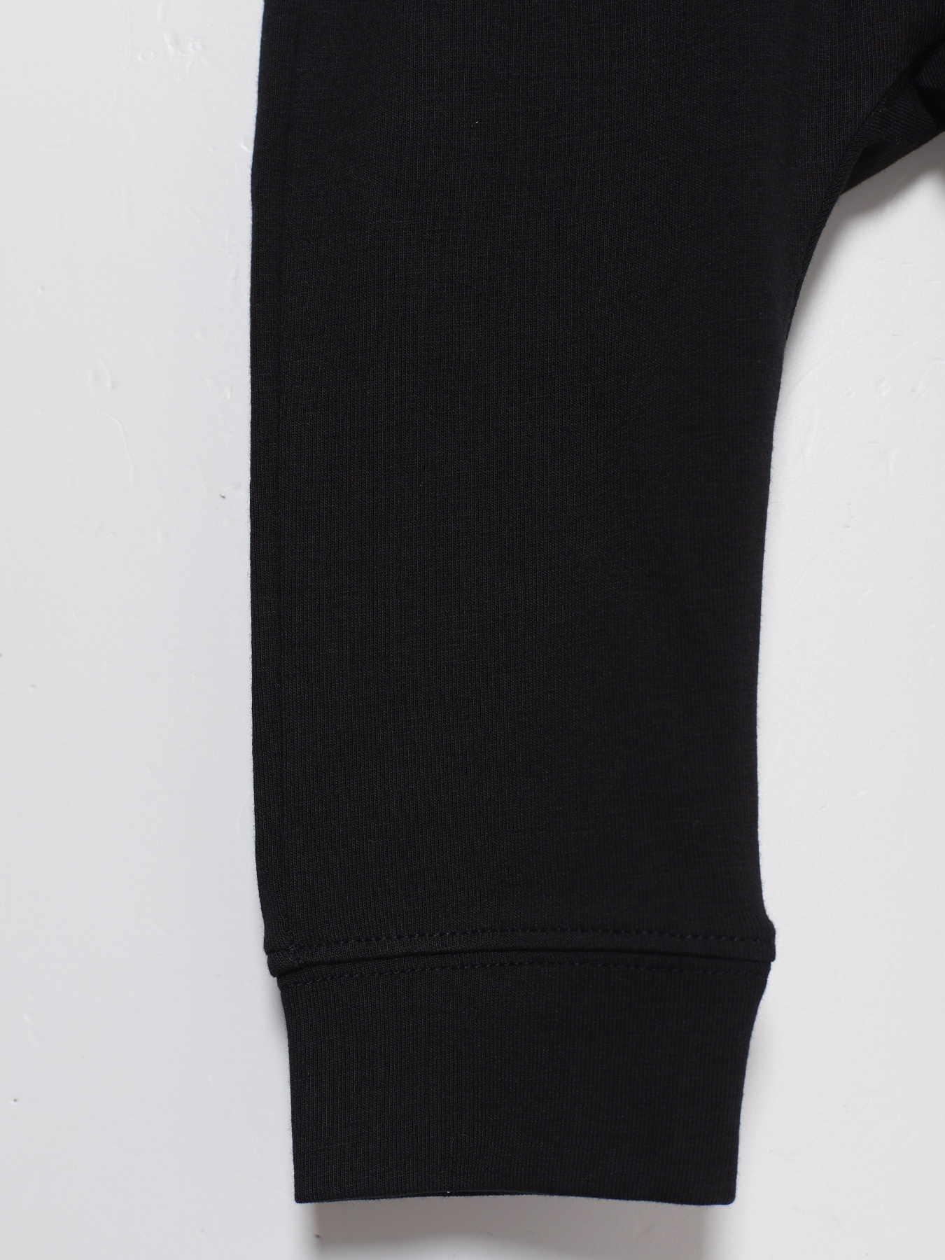 Брюки H&M модель 0576134_чорний Фото