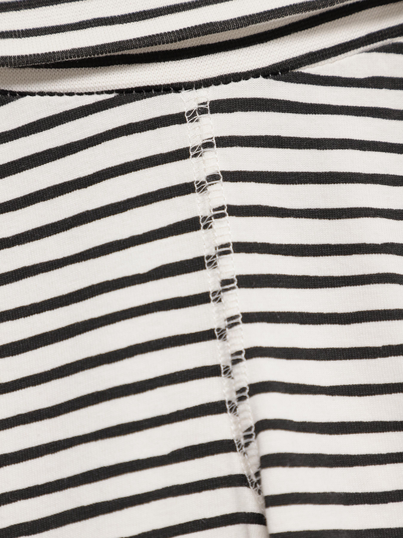 Брюки повседневные H&M модель 036934535_білий з чорним Фото